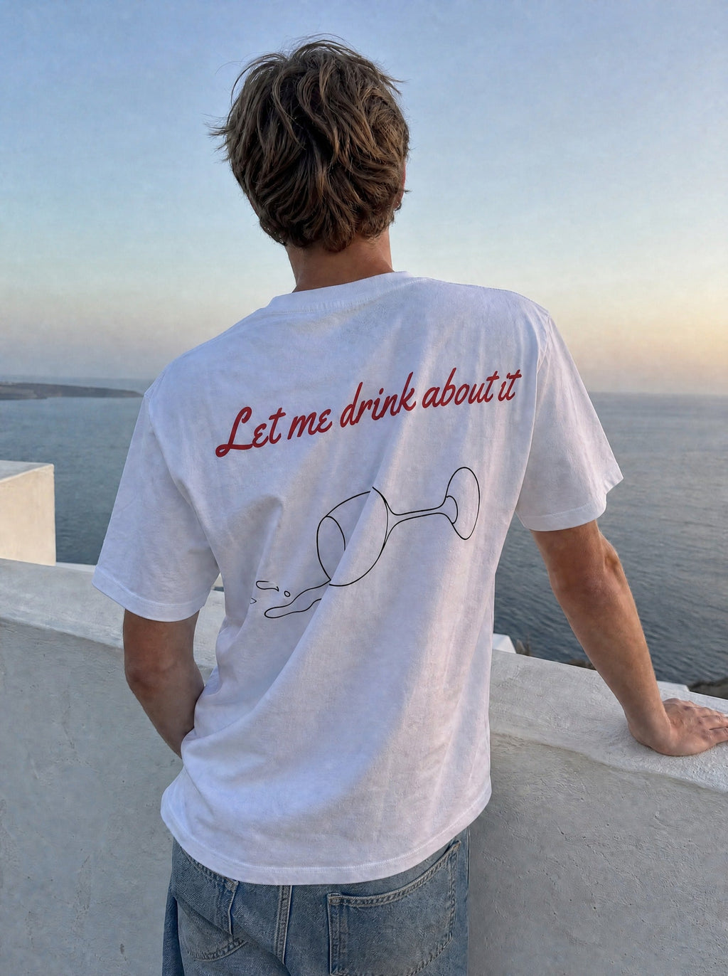 Let me drink about it T-Shirt getragen